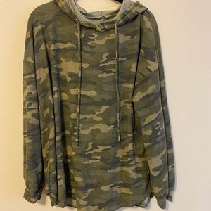 Camo Hoodie With Slits On Back